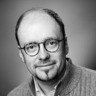 Deniss Hanovs (Денис Ханов)