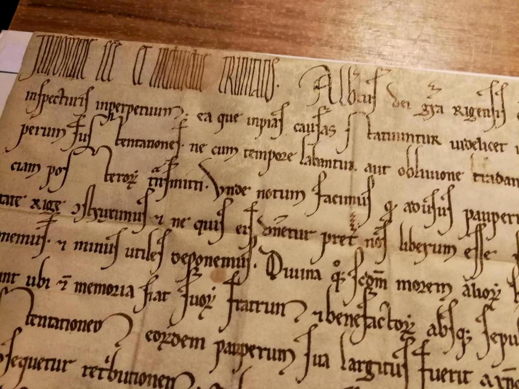 Указ епископа Альбета о строительстве в Риге госпиталей и приютов. Это древнейший в Латвии документ (1220 год). 